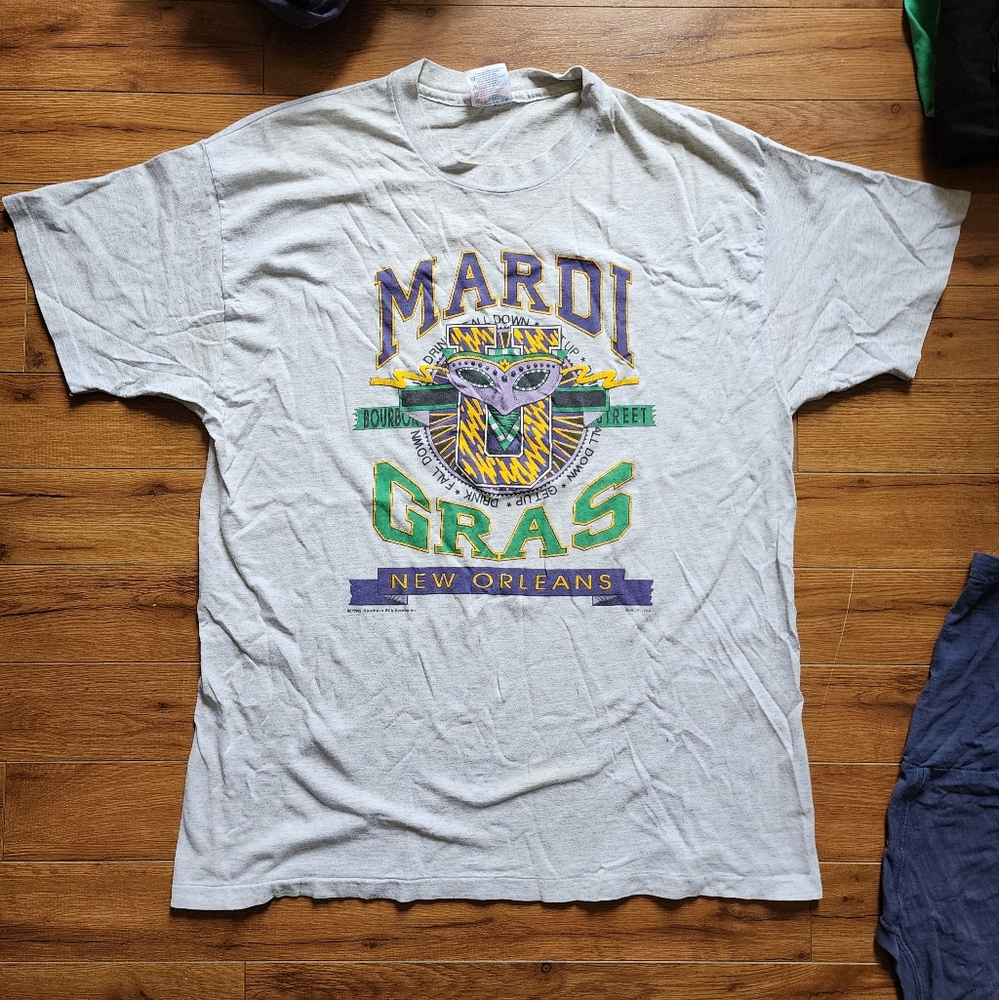 Vintage 1990 Mardi Gras Tee